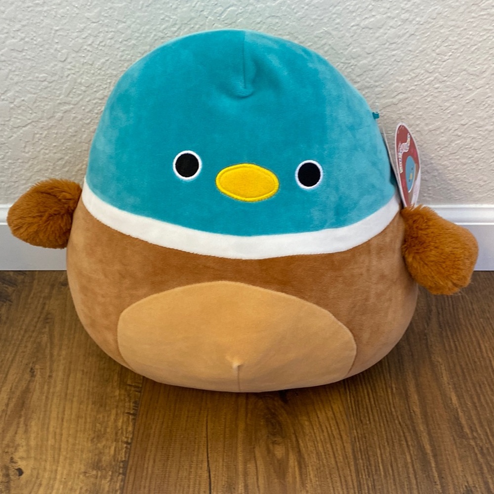 NWT Squishmallow “Daksa” Duck 12”